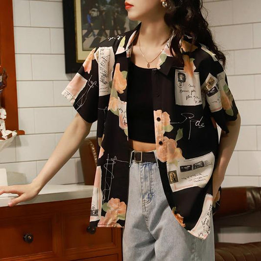 ローズ×レタープリント半袖ブラックシャツ