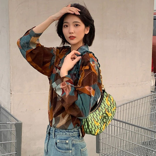 Fallen leavesアートシャツ