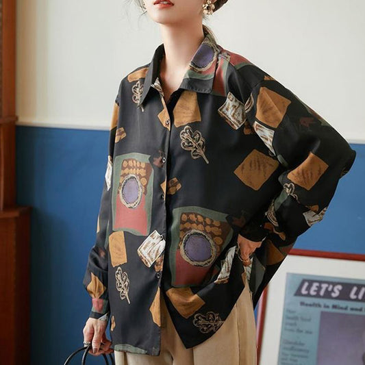 マルチシェイプイラストタッチシャツ