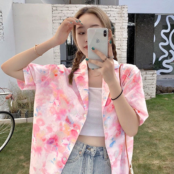 Fluorescent pink blurred shirt