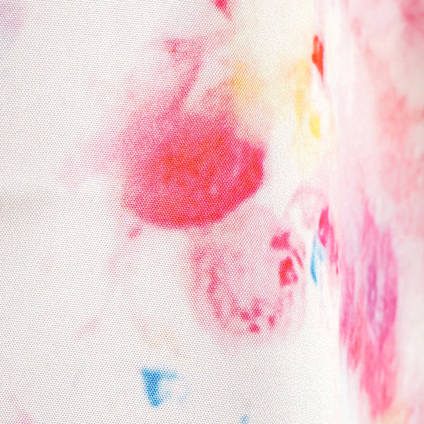 Fluorescent pink blurred shirt