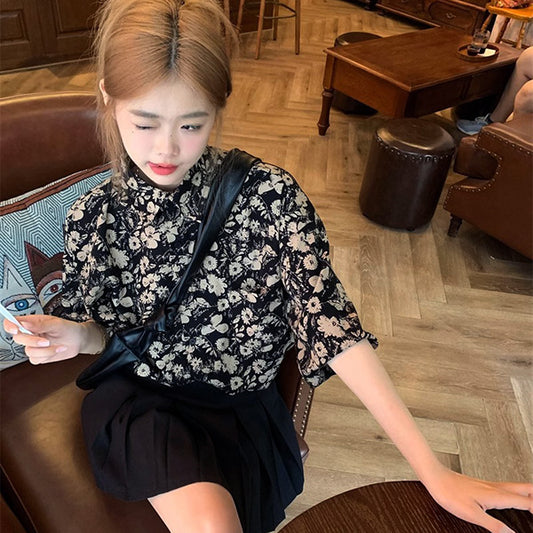 Chic monochrome floral shirt