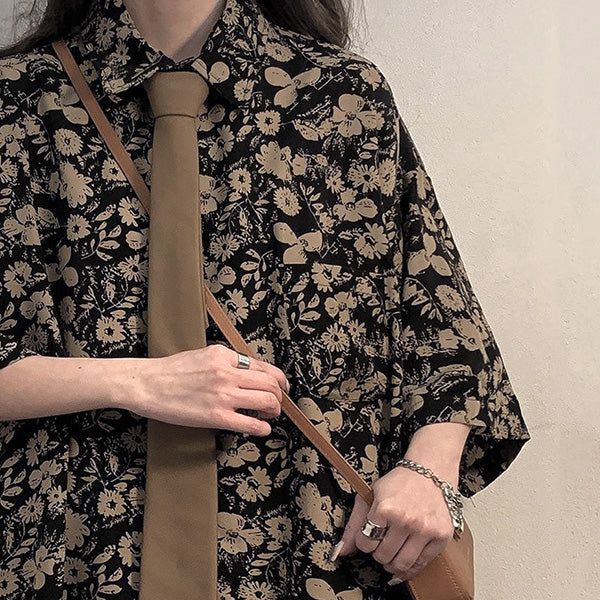 Chic monochrome floral shirt
