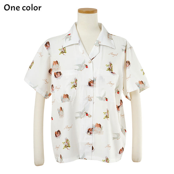 Twin angels' white shirt