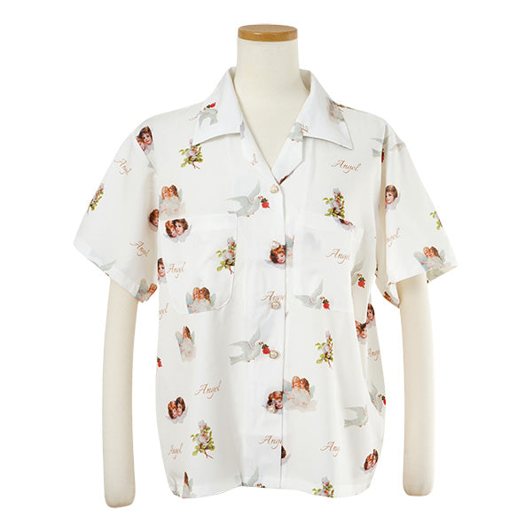 Twin angels' white shirt