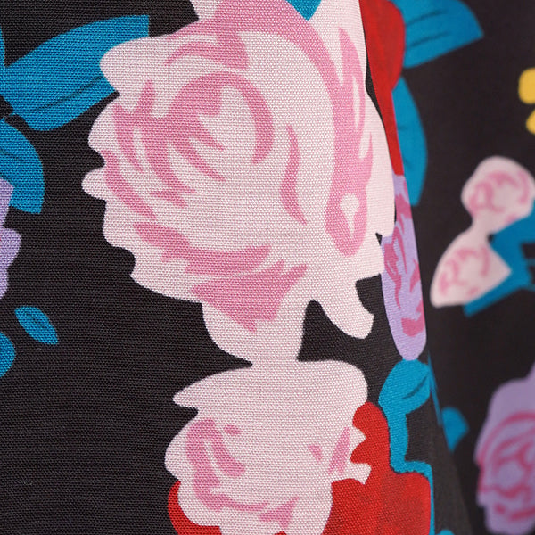 White collar and flower retro