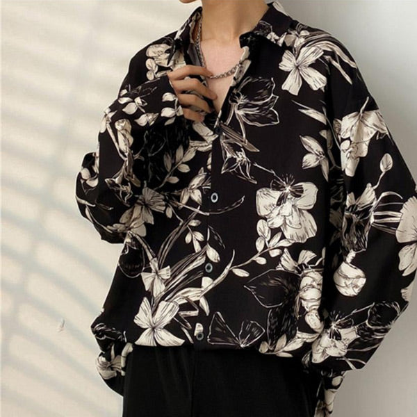 ダークボタニカル柄シャツ