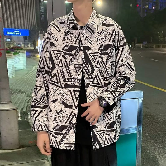 モノクロ幾何柄ダークネスシャツ