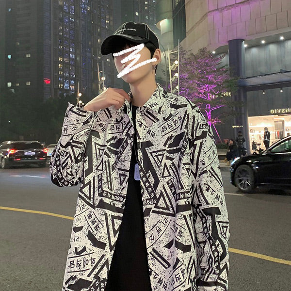 モノクロ幾何柄ダークネスシャツ