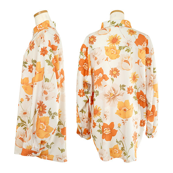 Orange retro flowers