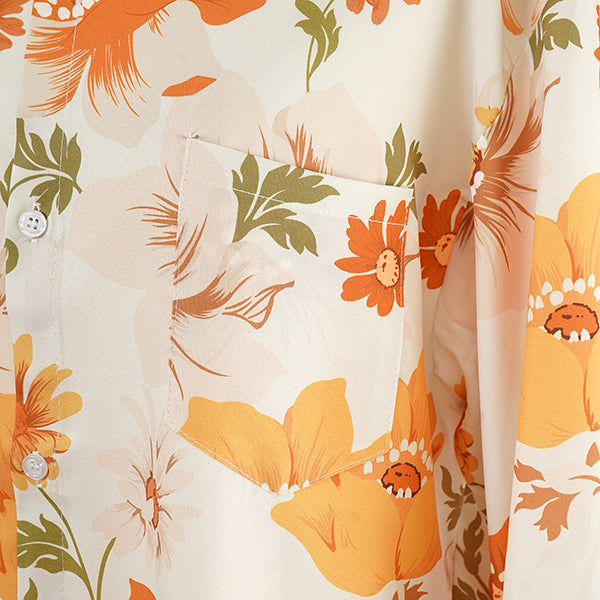 Orange retro flowers