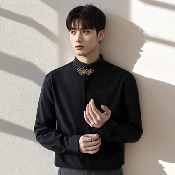 China Buttons and Black