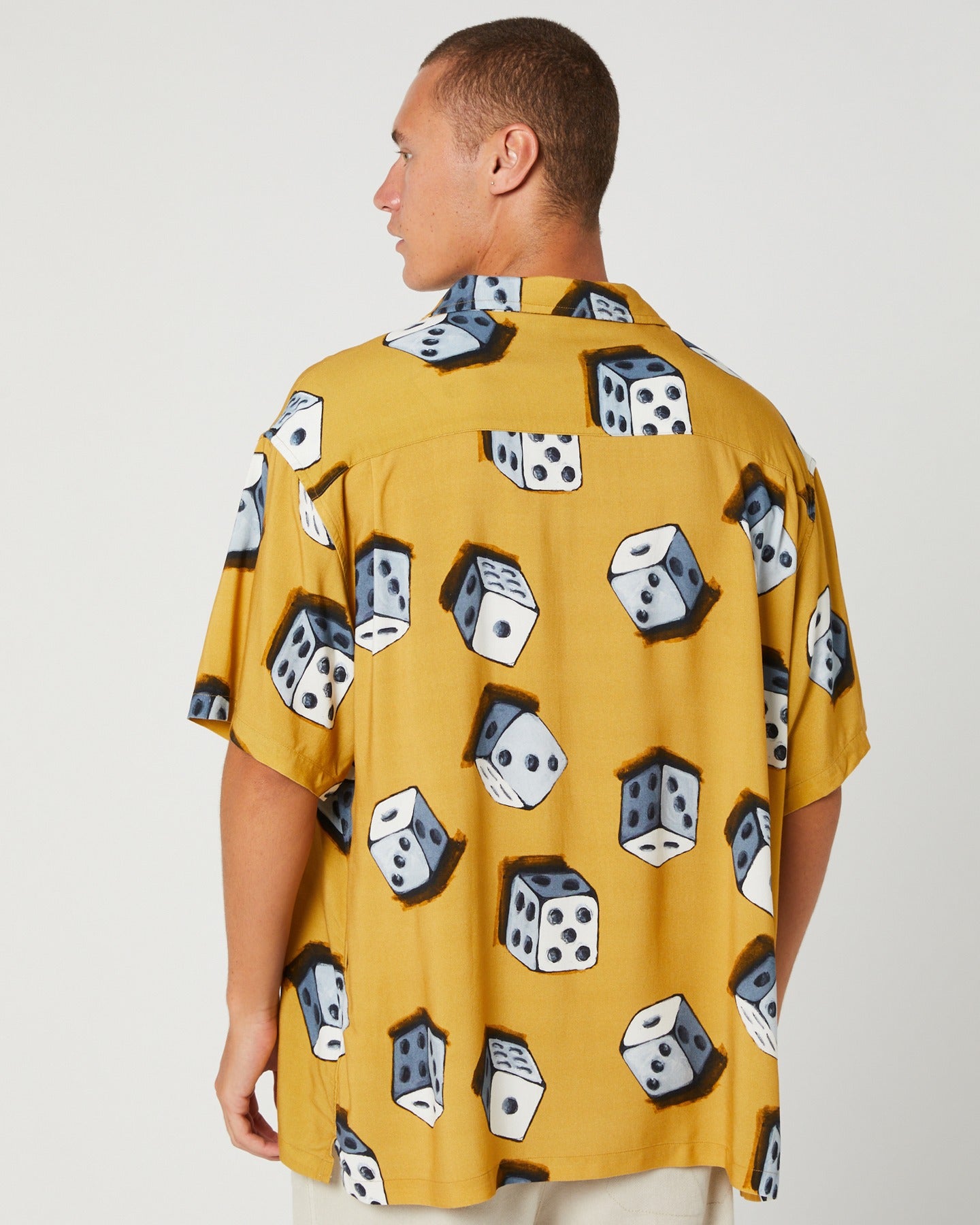 【STUSSY】 サイコロプリント オープンカラー半袖シャツ (お取り寄せ)