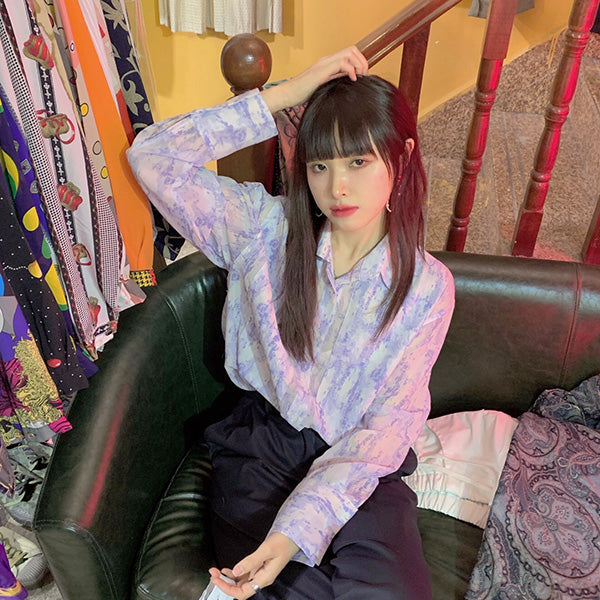 ぼかし模様の長袖シアーシャツ