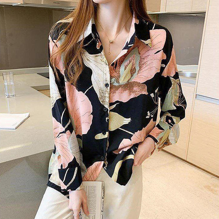 サーモンピンクのビッグフラワー長袖シフォンシャツ