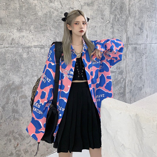 POPなCOW柄のビッグシルエット長袖シャツ