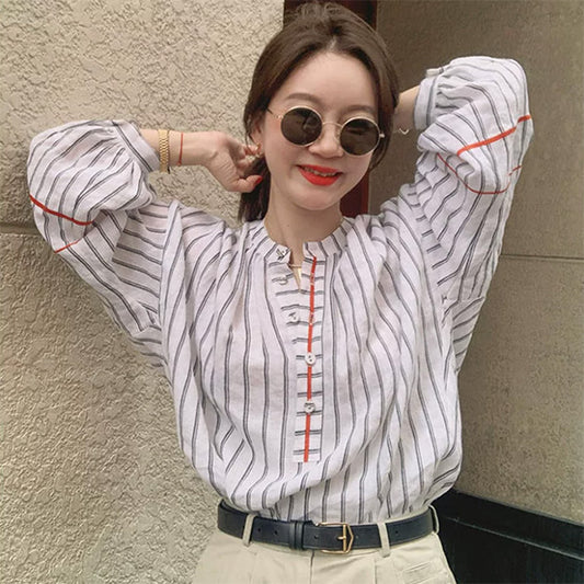 Orange lines, stripes