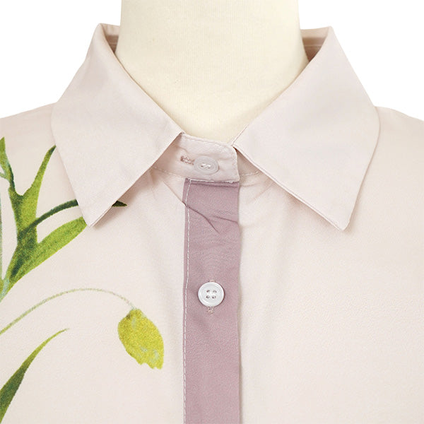 Flowers and feminine pink beige