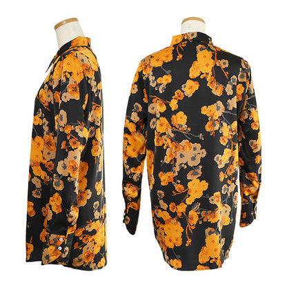 Glossy orange flowers