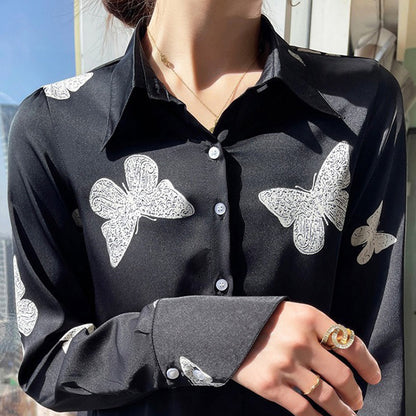 Elegantly fluttering butterfly