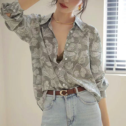 Nuanced gray botanical