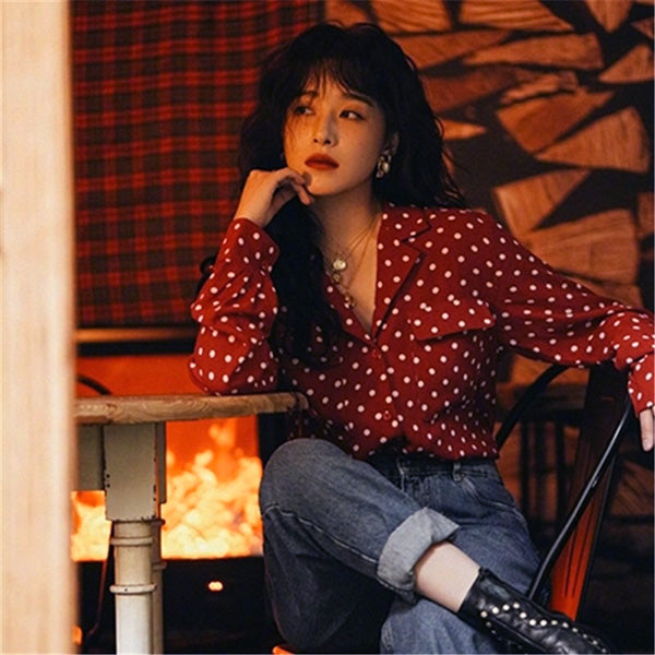 Red retro, polka dots