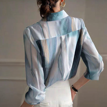 Streamlined blue-green