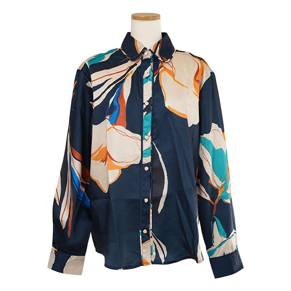 Chic yet bold botanical