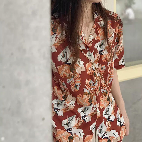 Calm terracotta aloha