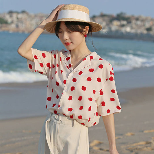 Retro Dot Red and White