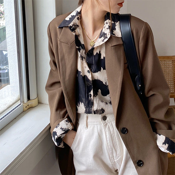 Cow print beige nuances