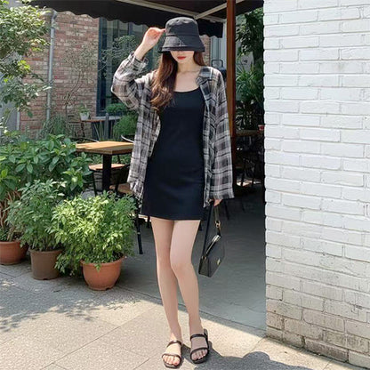 Sheer black-and-white check