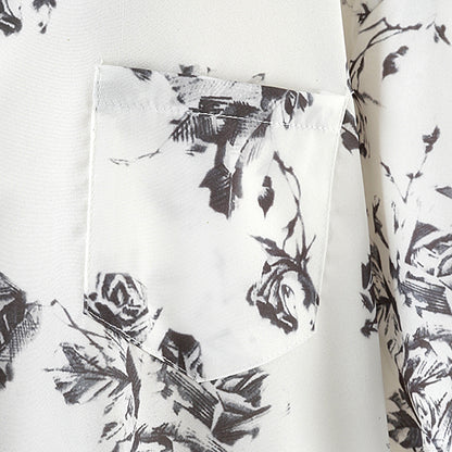 Fresh rose flower pattern