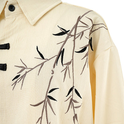 Knot and bamboo leaves