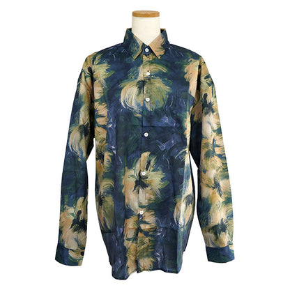 Dry, large botanical