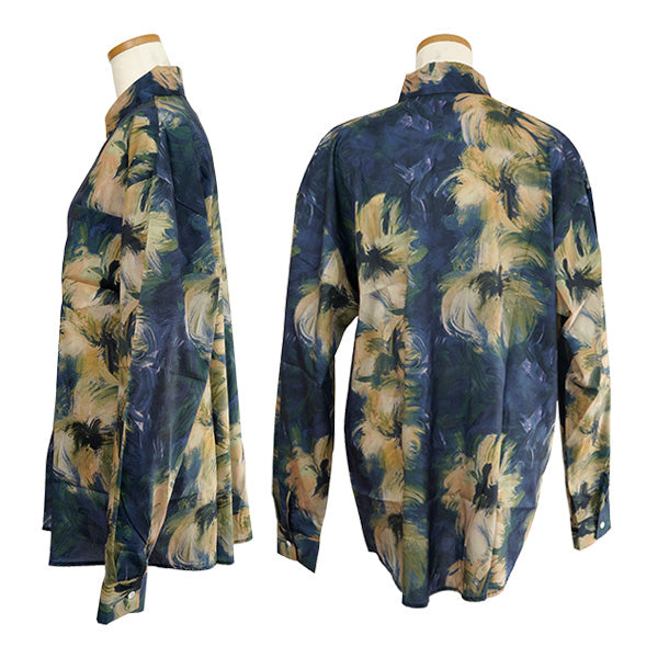 Dry, large botanical