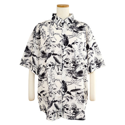 Summer monochrome flowers