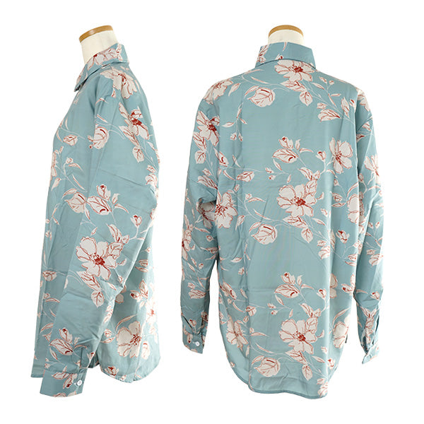 Nuanced blue-green and flowers