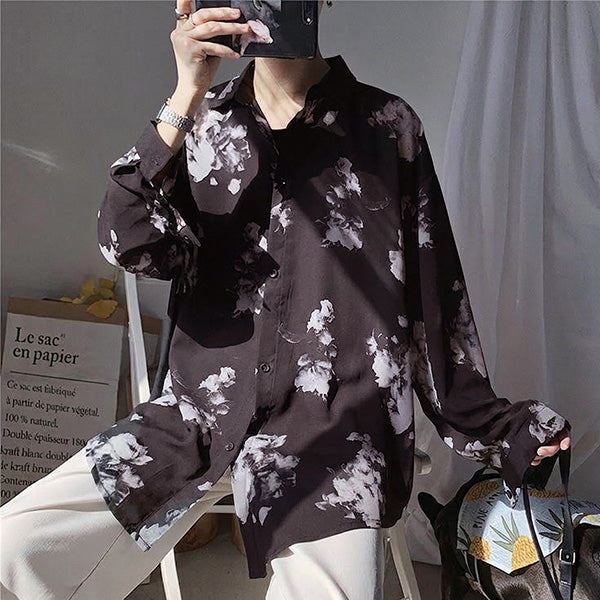 Edgy monochrome floral