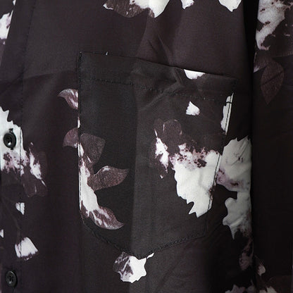 Edgy monochrome floral